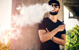 سن قانونی مصرف ویپ