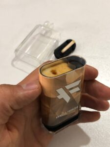 آموزش پر کردن پاد یکبار مصرف 11 آموزش-پر-کردن-پاد-یکبار-مصرف-ویپ-دیاکو